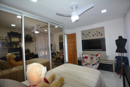 Apartamento à venda com 300m², 4 quartos e 2 vagas Quarto 1