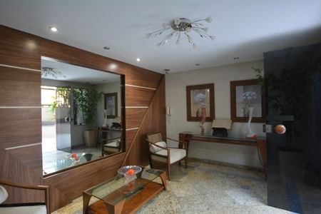 Apartamento à venda com 300m², 4 quartos e 2 vagasHall de Entrada