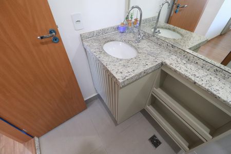 Casa para alugar com 59m², 2 quartos e 1 vagaBanheiro 