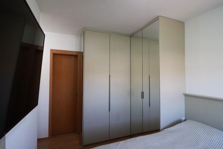 Casa para alugar com 59m², 2 quartos e 1 vagaSuite 