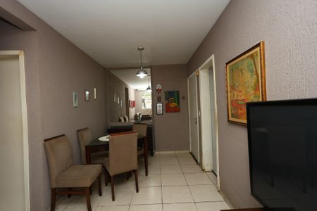 sala  de apartamento à venda com 2 quartos, 44m² em Paraisópolis, São Paulo