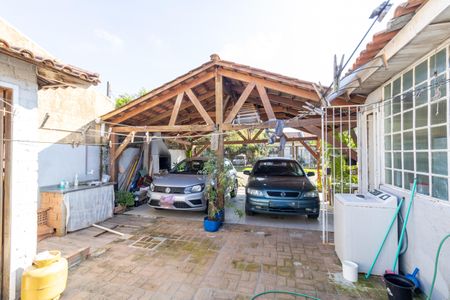 Casa à venda com 145m², 3 quartos e 2 vagasQuintal
