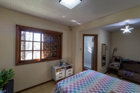 Casa à venda com 145m², 3 quartos e 2 vagasSuíte
