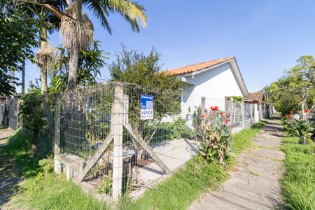 Casa à venda com 145m², 3 quartos e 2 vagasFachada