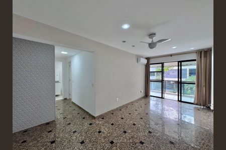 Sala de apartamento para alugar com 2 quartos, 87m² em Recreio dos Bandeirantes, Rio de Janeiro