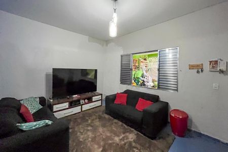 Casa à venda com 174m², 4 quartos e sem vaga Casa à venda com 174m², 4 quartos e sem vagaSala