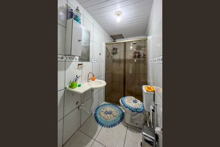 Casa à venda com 174m², 4 quartos e sem vaga Casa à venda com 174m², 4 quartos e sem vagaBanheiro social