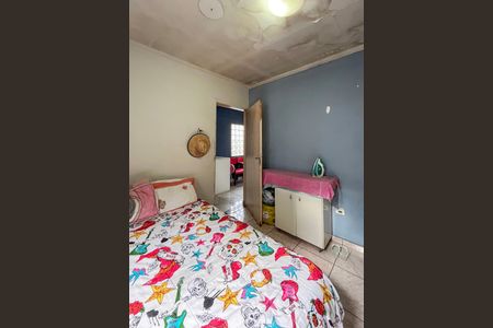 Casa à venda com 174m², 4 quartos e sem vaga Casa à venda com 174m², 4 quartos e sem vagaQuarto