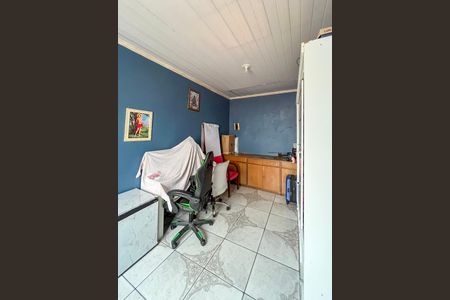 Casa à venda com 174m², 4 quartos e sem vaga Casa à venda com 174m², 4 quartos e sem vagaEscritório