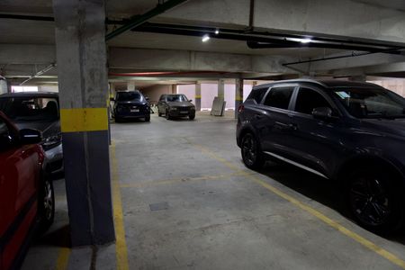 Apartamento para alugar com 60m², 2 quartos e 2 vagas Apartamento para alugar com 60m², 2 quartos e 2 vagasVagas de Garagem