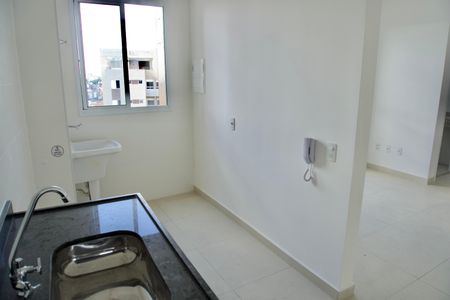 Apartamento para alugar com 60m², 2 quartos e 2 vagas Apartamento para alugar com 60m², 2 quartos e 2 vagasCozinha