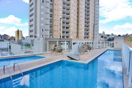 Apartamento para alugar com 60m², 2 quartos e 2 vagas Apartamento para alugar com 60m², 2 quartos e 2 vagasÁrea Comum - Piscinas