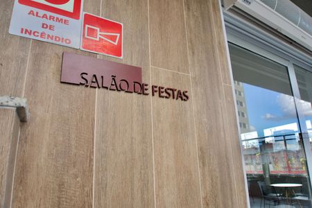 Apartamento para alugar com 60m², 2 quartos e 2 vagas Apartamento para alugar com 60m², 2 quartos e 2 vagasÁrea Comum - Salão de Festas