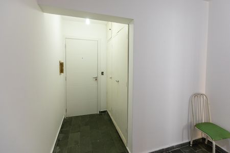 Apartamento à venda com 39m², 1 quarto e sem vagaEntrada do Apartamento