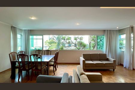Apartamento à venda com 150m², 3 quartos e 2 vagas Apartamento à venda com 150m², 3 quartos e 2 vagasSala