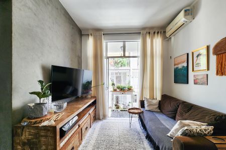 Sala  de apartamento para alugar com 2 quartos, 57m² em Riachuelo, Rio de Janeiro