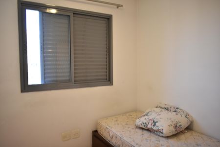 Apartamento à venda com 107m², 3 quartos e 2 vagasQuarto 2