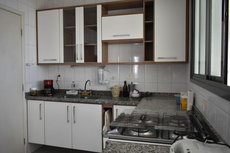 Apartamento à venda com 107m², 3 quartos e 2 vagasCozinha