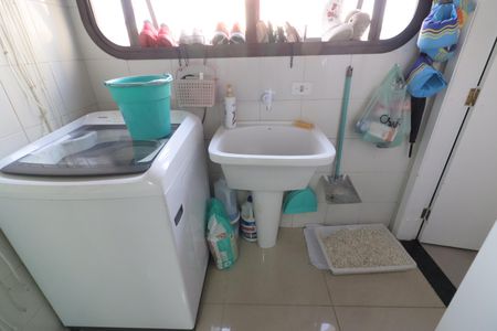 Apartamento à venda com 126m², 4 quartos e 2 vagasÁrea de Serviço