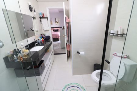 Apartamento à venda com 126m², 4 quartos e 2 vagasBanheiro da Suíte 1