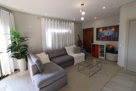 Apartamento à venda com 126m², 4 quartos e 2 vagasSala
