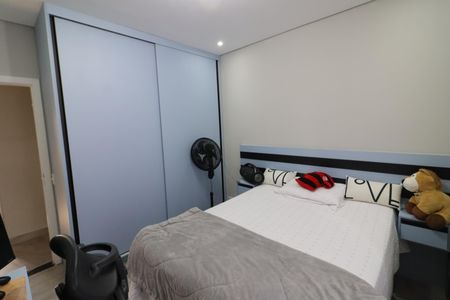 Apartamento à venda com 126m², 4 quartos e 2 vagasQuarto 3