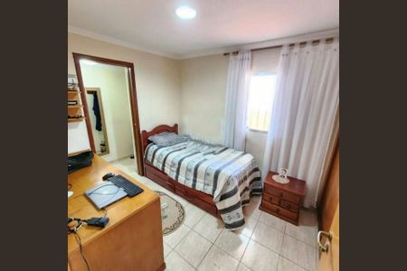 Foto 05 de casa à venda com 3 quartos, 200m² em Chácara Inglesa, São Paulo