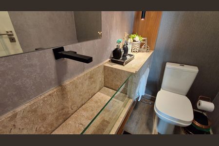 Casa à venda com 206m², 4 quartos e 4 vagasLavabo 