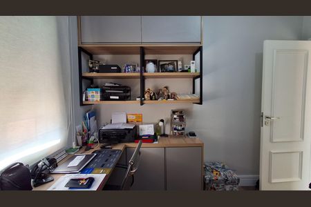 Casa à venda com 206m², 4 quartos e 4 vagasQuarto 2