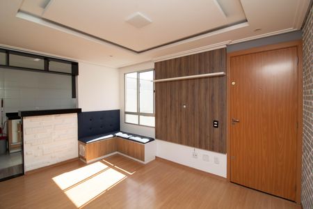 Sala de apartamento para alugar com 2 quartos, 45m² em Água Chata, Guarulhos