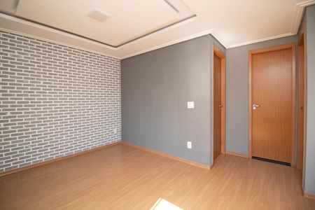 Sala de apartamento para alugar com 2 quartos, 45m² em Água Chata, Guarulhos