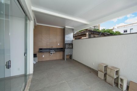 Apartamento para alugar com 130m², 3 quartos e 2 vagasAREA PRIVATIVA