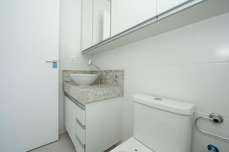 Apartamento para alugar com 130m², 3 quartos e 2 vagasBANHEIRO