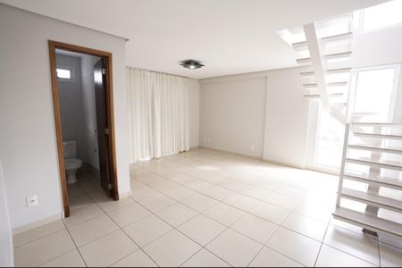 Apartamento para alugar com 2 quartos, 82m² em Setor Bueno, Goiânia