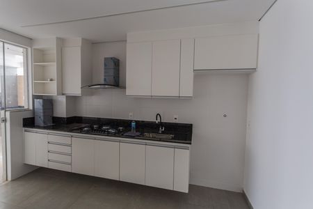 Apartamento para alugar com 130m², 3 quartos e 2 vagasCozinha