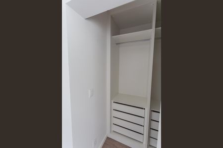 Apartamento para alugar com 130m², 3 quartos e 2 vagasCloset da Suíte