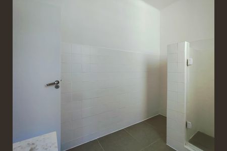 Apartamento para alugar com 101m², 2 quartos e 1 vaga Apartamento para alugar com 101m², 2 quartos e 1 vagaBanheiro Corredor