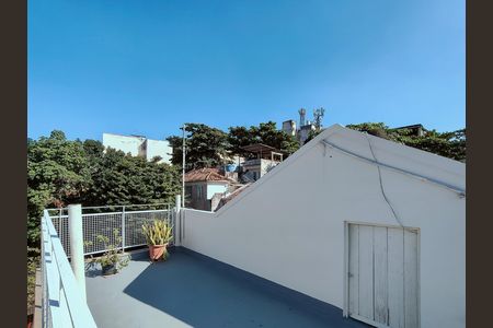 Apartamento para alugar com 101m², 2 quartos e 1 vaga Apartamento para alugar com 101m², 2 quartos e 1 vagaTerraço