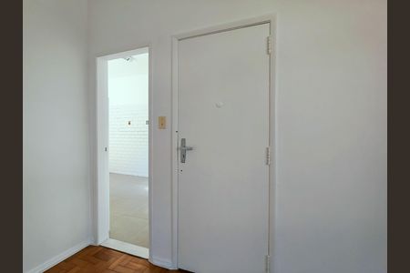 Apartamento para alugar com 101m², 2 quartos e 1 vaga Apartamento para alugar com 101m², 2 quartos e 1 vagaEntrada
