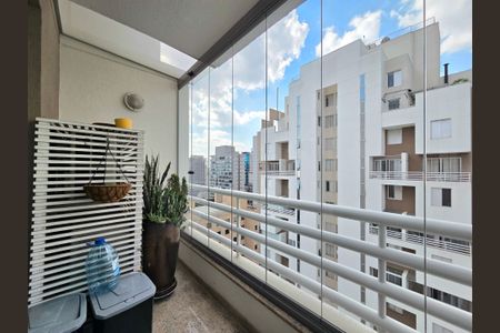 Apartamento à venda com 70m², 2 quartos e 2 vagasVaranda