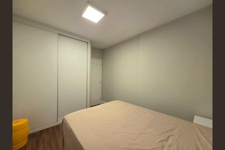 Apartamento à venda com 70m², 2 quartos e 2 vagasSuíte 1