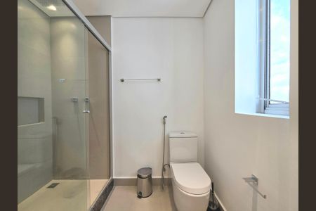 Apartamento à venda com 70m², 2 quartos e 2 vagasBanheiro da Suíte 2