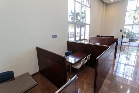 Apartamento à venda com 70m², 2 quartos e 2 vagasÁrea comum - Salão de festas