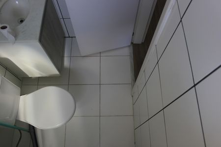 Apartamento para alugar com 58m², 2 quartos e 1 vagaBanheiro social 