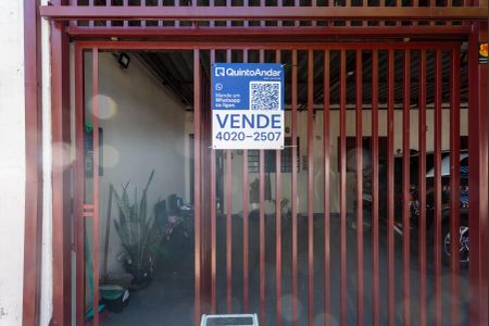 Casa à venda com 120m², 3 quartos e 4 vagasPlaquinha