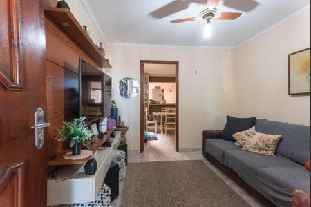 Casa à venda com 120m², 3 quartos e 4 vagasSala