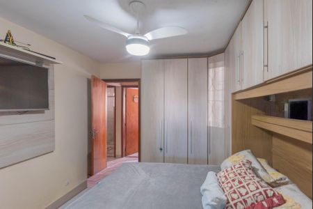 Casa à venda com 120m², 3 quartos e 4 vagasQuarto 3