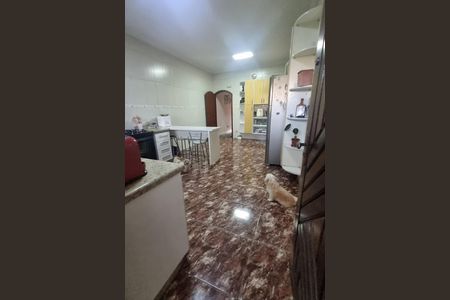 Casa à venda com 297m², 3 quartos e 8 vagas
