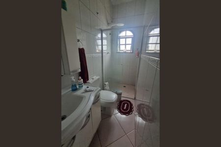 Casa à venda com 3 quartos, 297m² em Jardim Las Vegas, Santo André