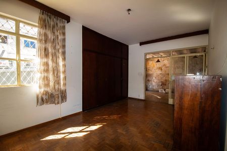 Sala de casa à venda com 3 quartos, 217m² em Calafate, Belo Horizonte